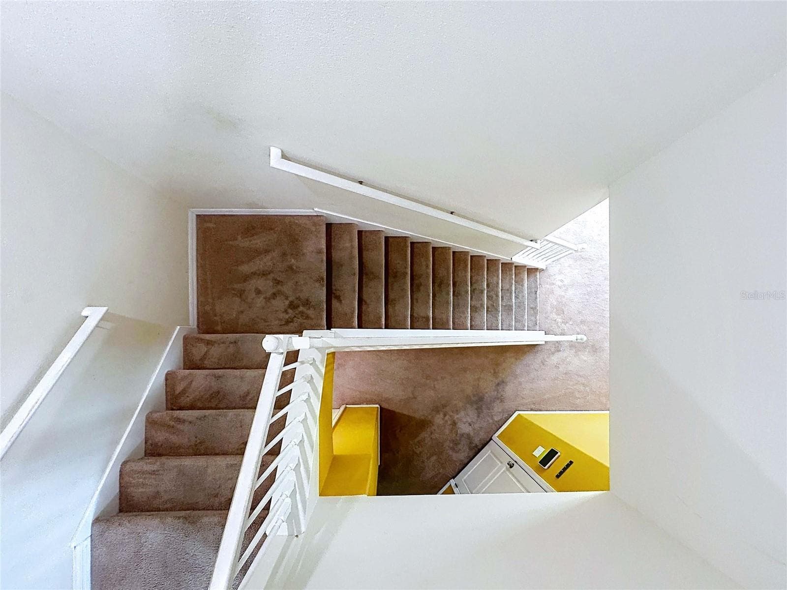 Single Family Residence at 18607 BRIAR OAKS DR, HUDSON, photo 32 of 88