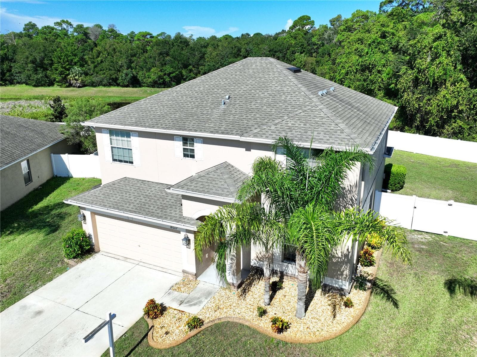 Single Family Residence at 18607 BRIAR OAKS DR, HUDSON, photo 82 of 88