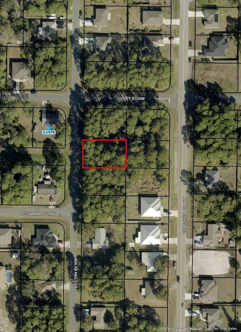 185 DEEYAN AVE NW