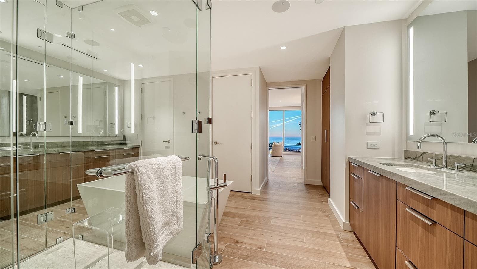 Condominium at 1561 GULF OF MEXICO DR #404, LONGBOAT KEY, photo 44 of 72