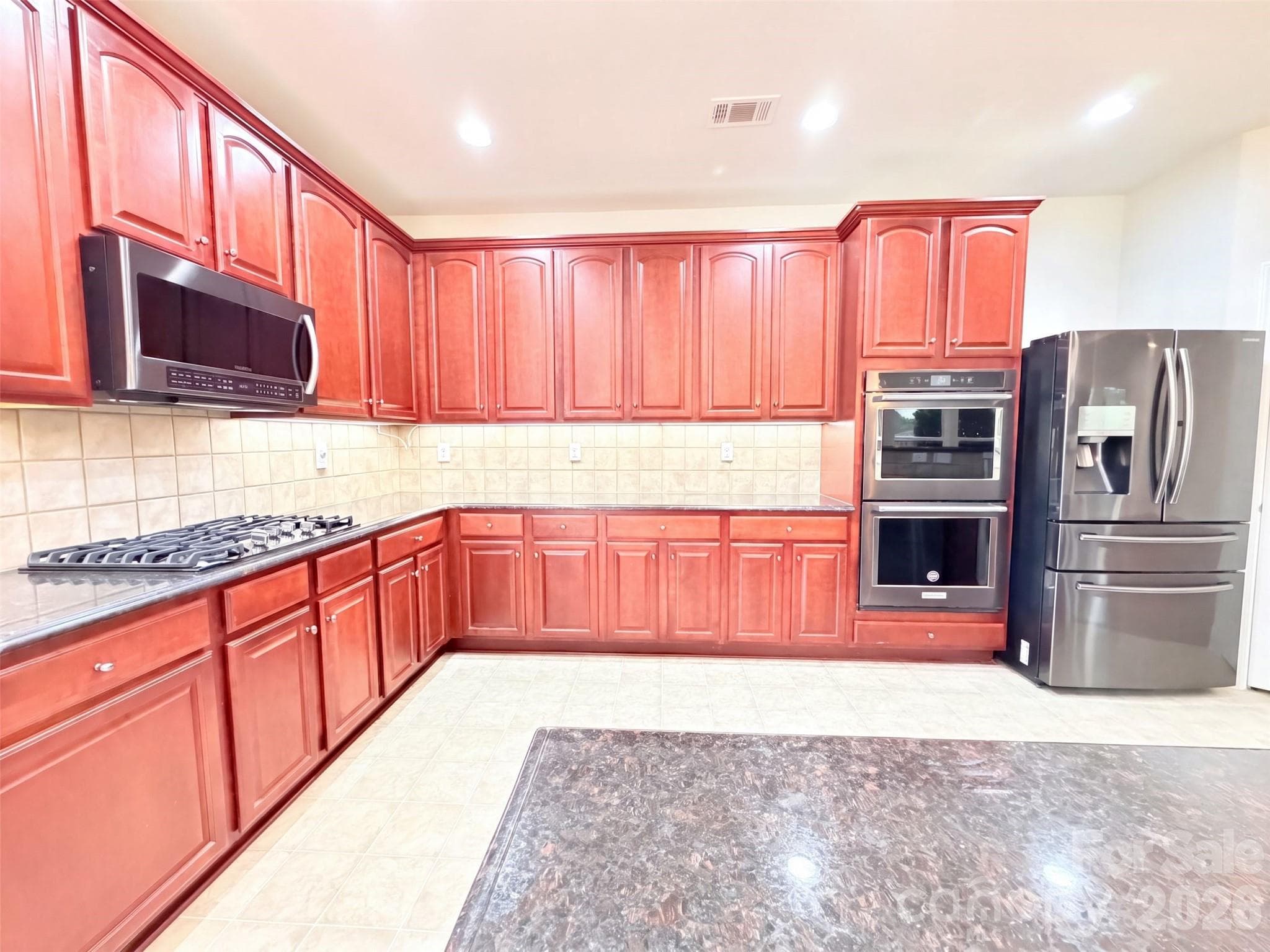 Single Family Residence at 14903 Superior Street, Charlotte, photo 2 of 22