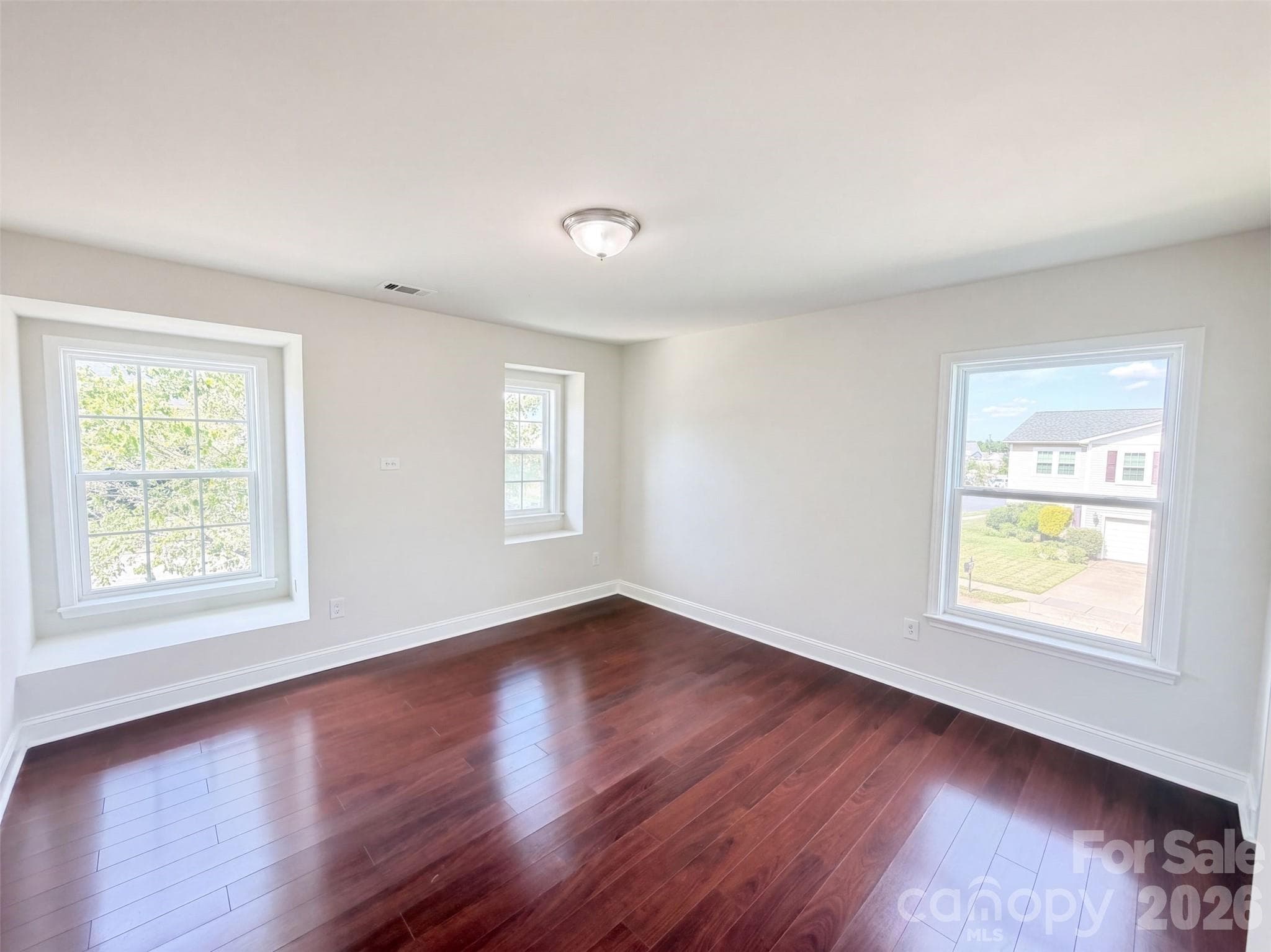 Single Family Residence at 14903 Superior Street, Charlotte, photo 11 of 22