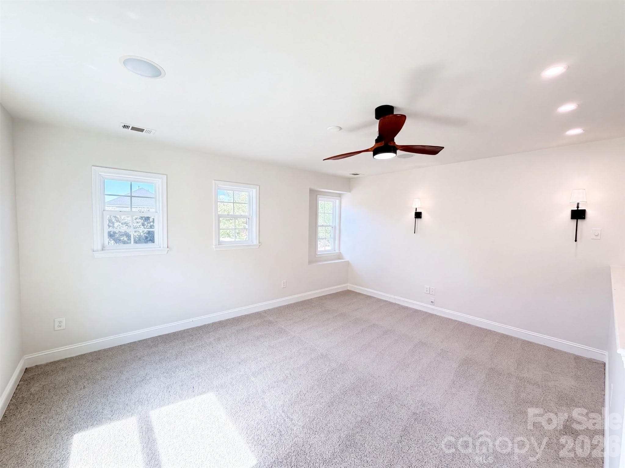 Single Family Residence at 14903 Superior Street, Charlotte, photo 15 of 22