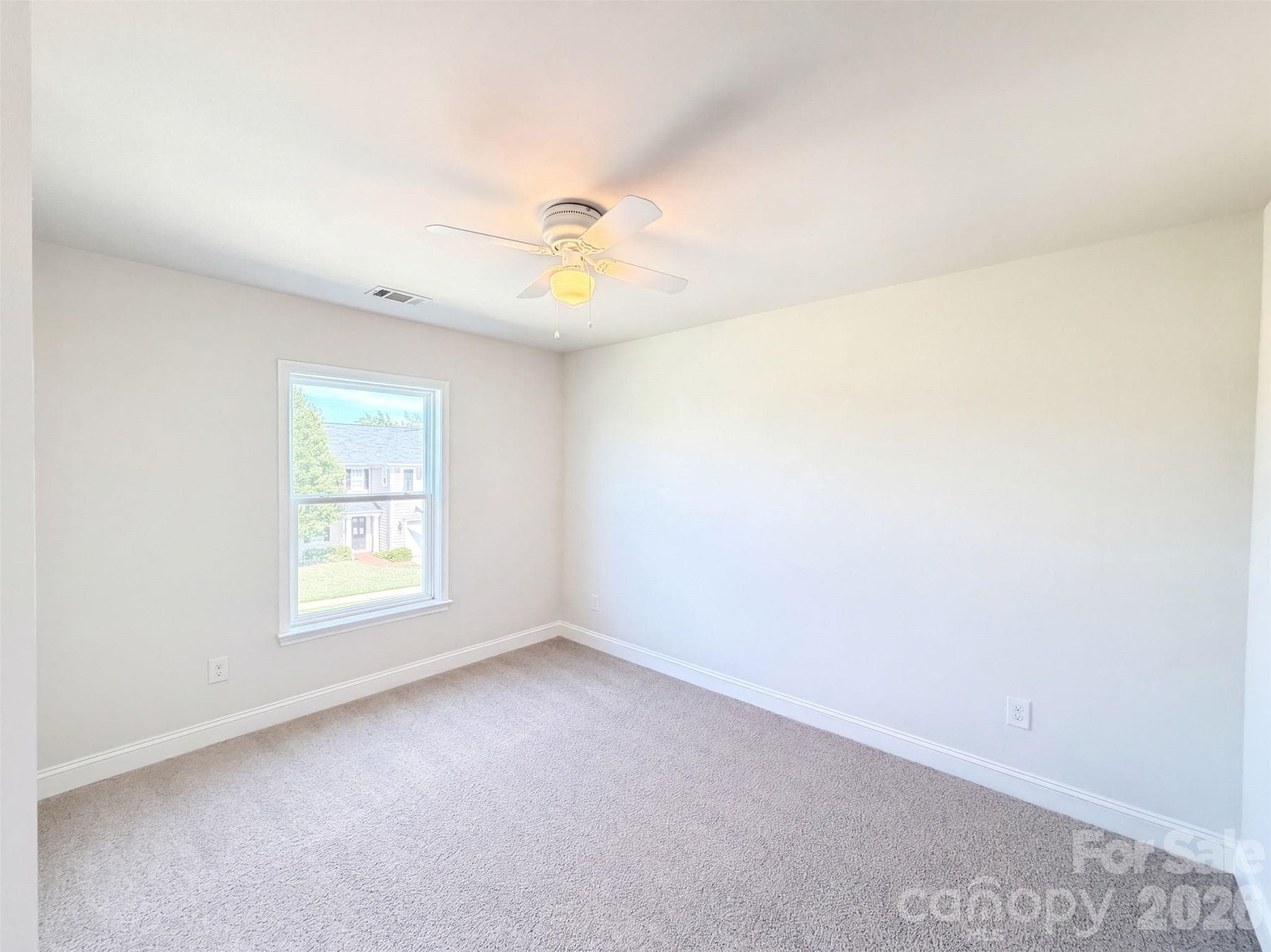 Single Family Residence at 14903 Superior Street, Charlotte, photo 16 of 22