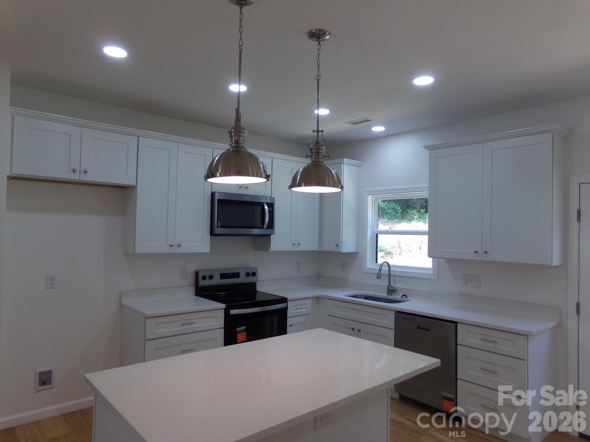 Kitchen view 2 - 914 Old Hollis Road, Ellenboro