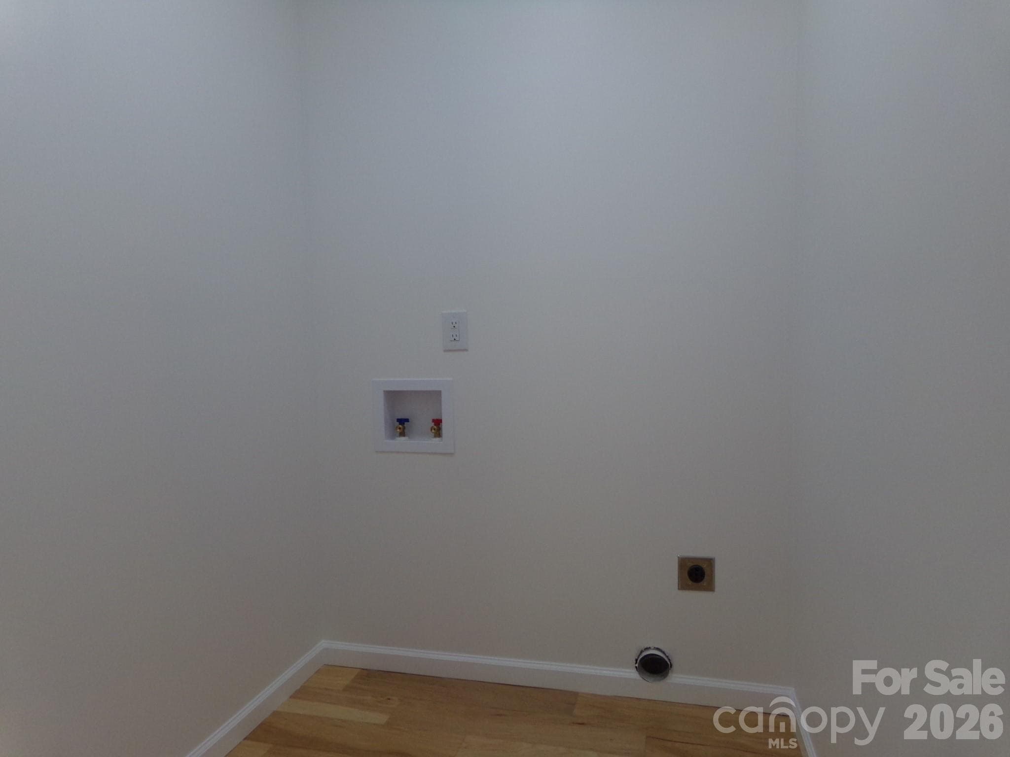 Laundry room - 914 Old Hollis Road, Ellenboro