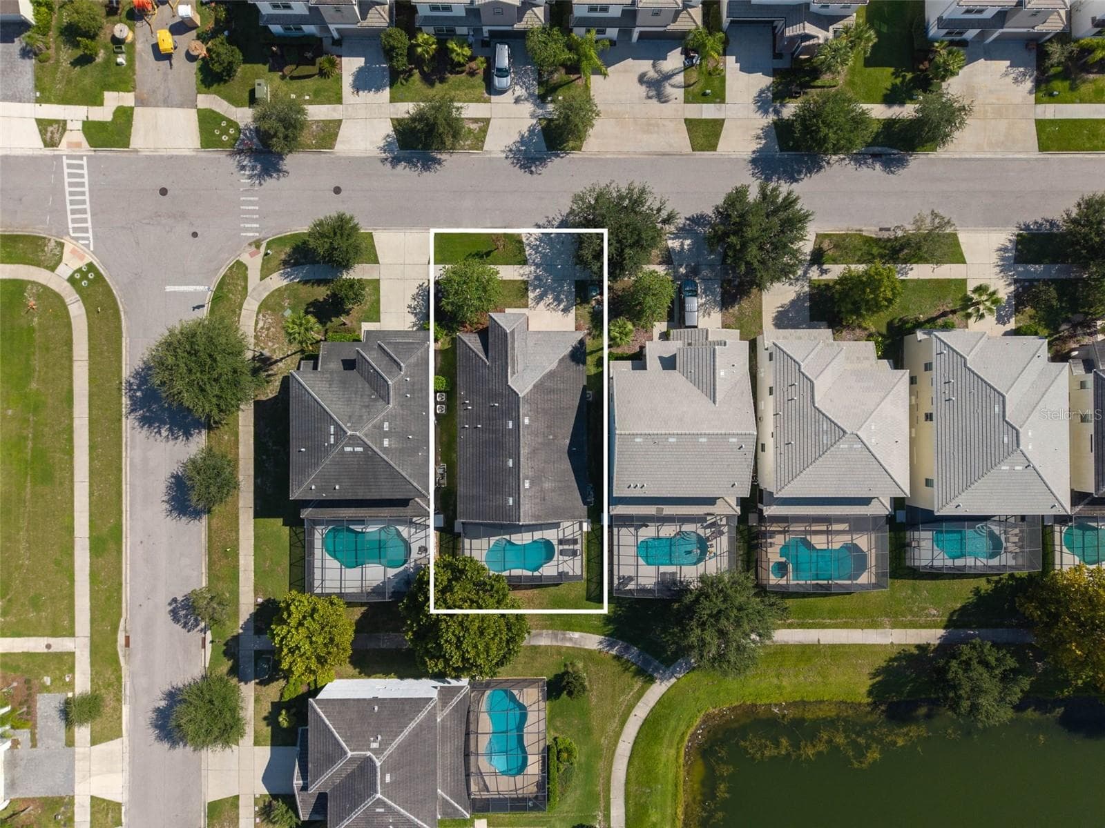 Aerial view - outline of property. - 337 MARCELLO BLVD, KISSIMMEE