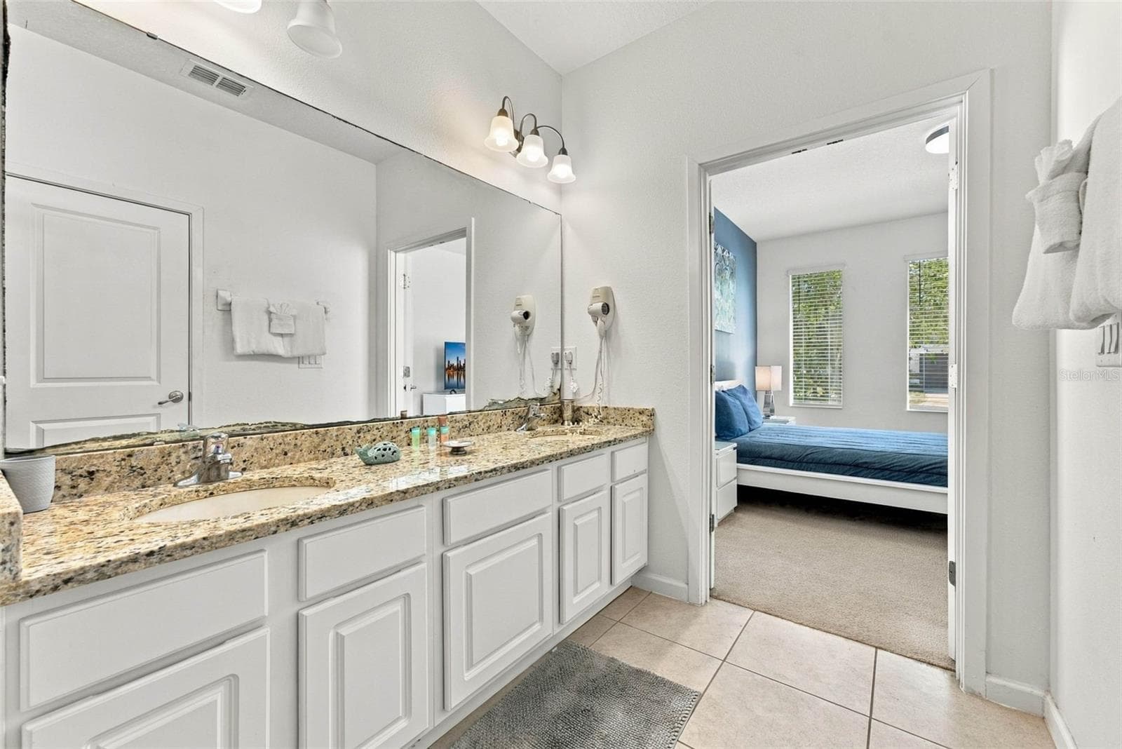 Primary bathroom #2 vanity. - 337 MARCELLO BLVD, KISSIMMEE