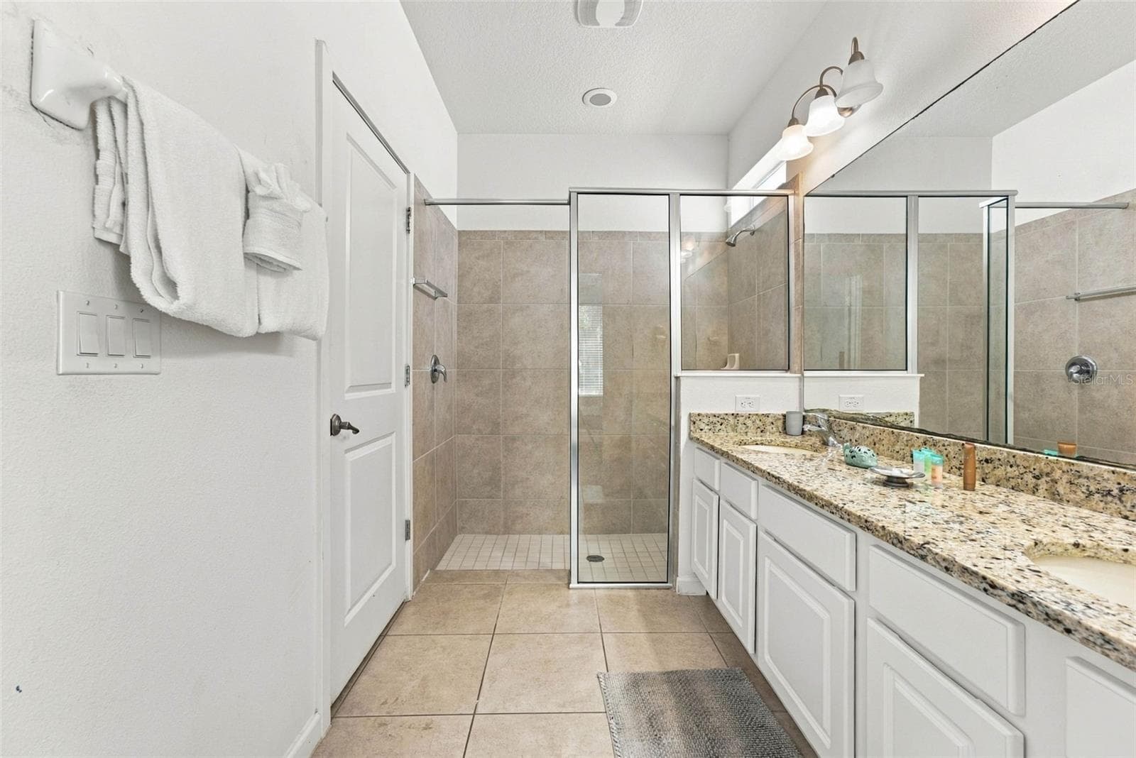 Primary bathroom #2 walk-in shower. - 337 MARCELLO BLVD, KISSIMMEE