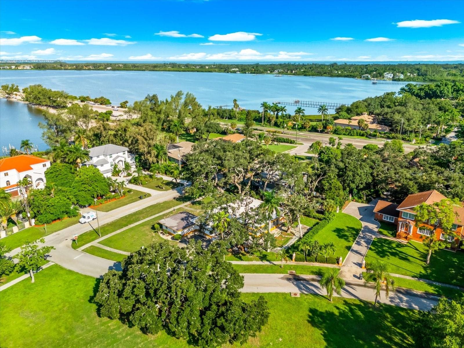 507 Palma Sola Blvd - Aerial View - 507 PALMA SOLA BLVD, BRADENTON