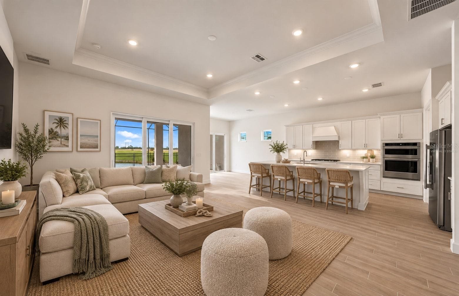 Virtually staged of actual home. - 10362 BLUE RUNNER DR, ENGLEWOOD