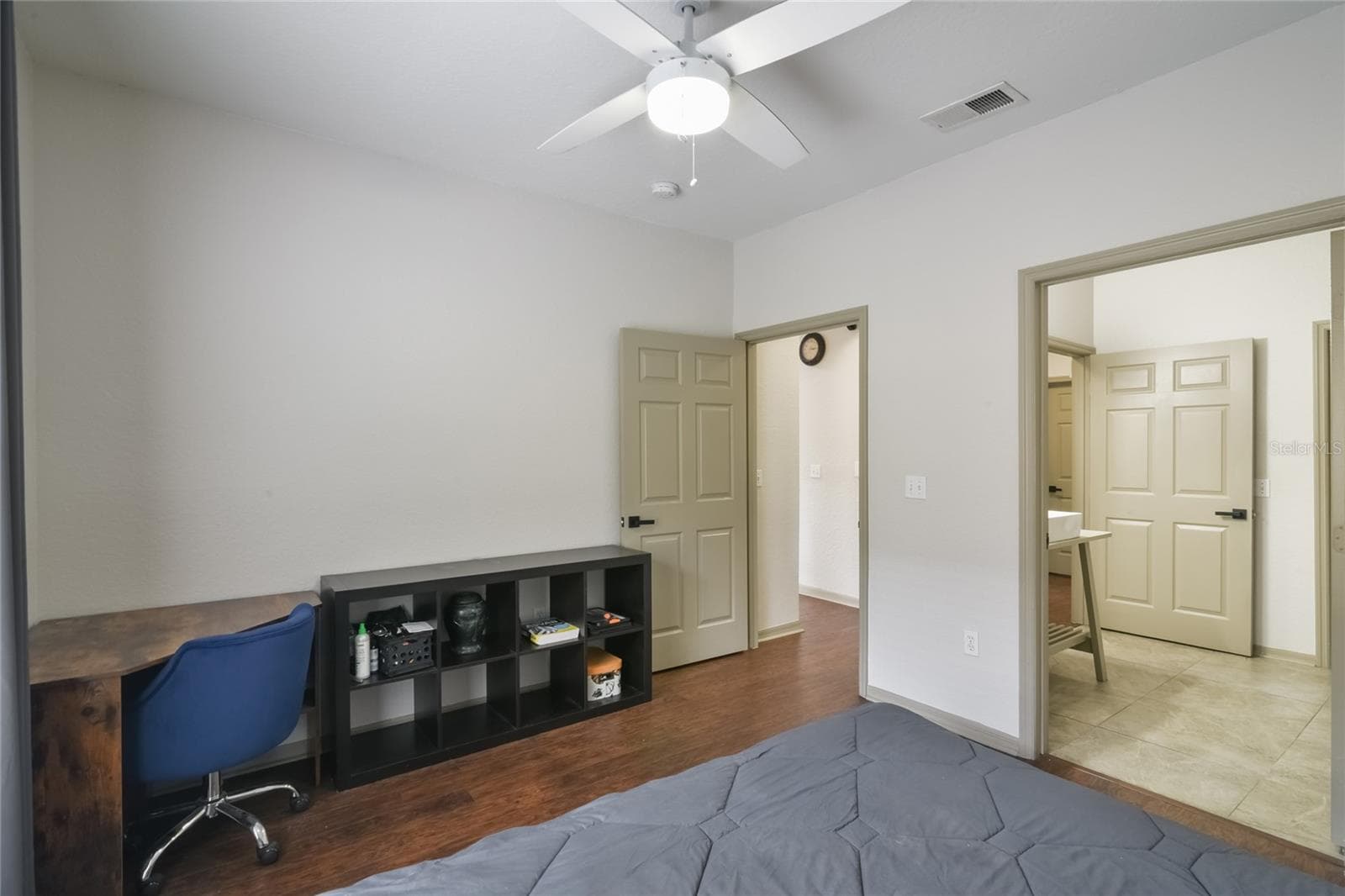 Condominium at 6001 WESTGATE DR #2124, ORLANDO, photo 18 of 20