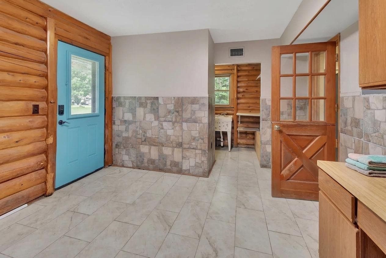 Single Family Residence at 698 WILD ACRES RD, OSTEEN, photo 28 of 46
