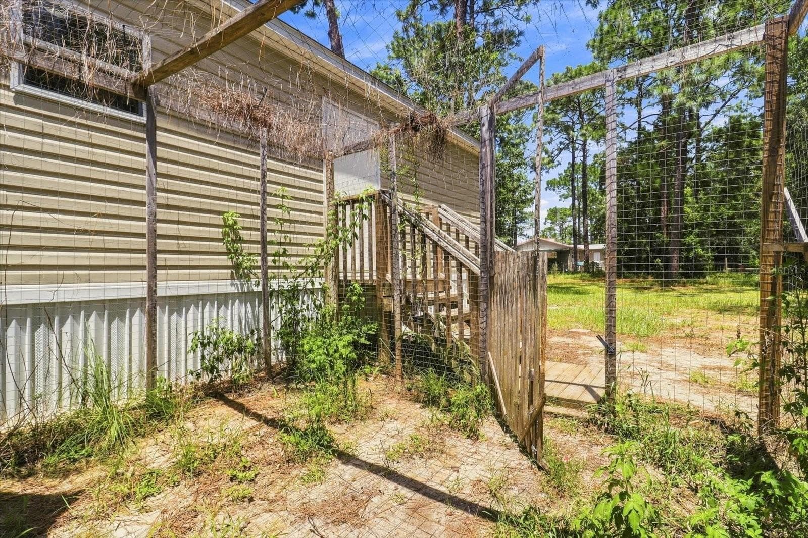 Manufactured Home at 5709 S LEOPARD PT, HOMOSASSA, photo 34 of 39