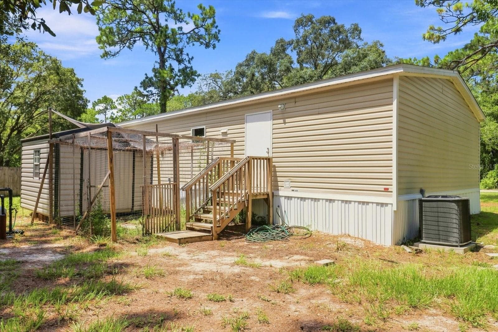 Manufactured Home at 5709 S LEOPARD PT, HOMOSASSA, photo 37 of 39