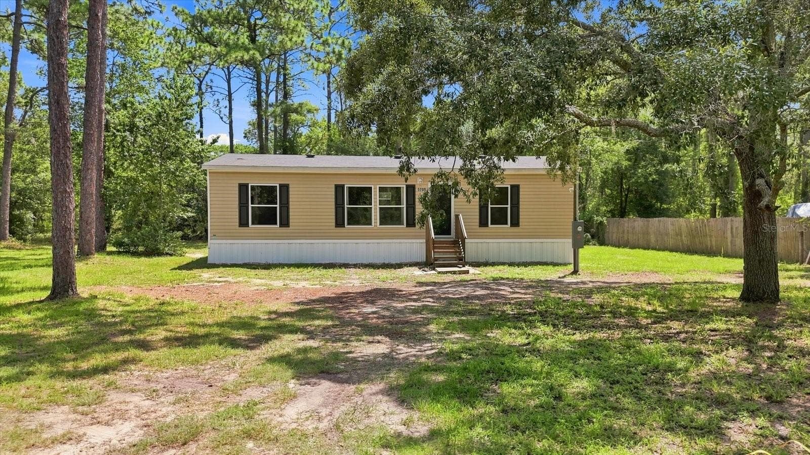 Manufactured Home at 5709 S LEOPARD PT, HOMOSASSA, photo 38 of 39