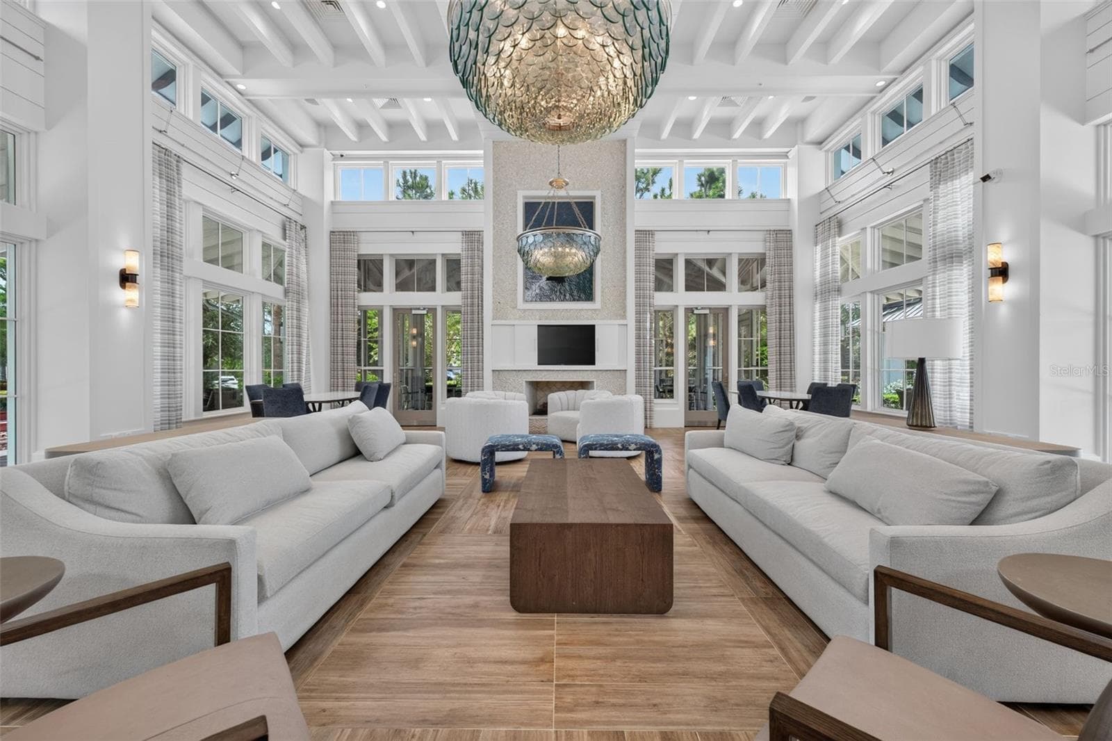 Club House Newly Furnished - 11825 PERENNIAL PL, BRADENTON