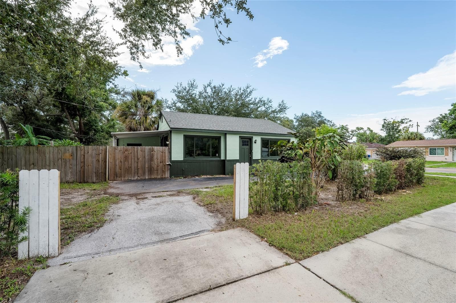 Single Family Residence at 1700 TROTTER RD, LARGO, photo 6 of 26
