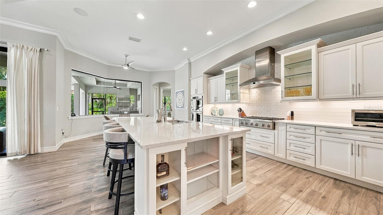 Single Family Residence at 141 SUGAR MILL DR, OSPREY, photo 17 of 100