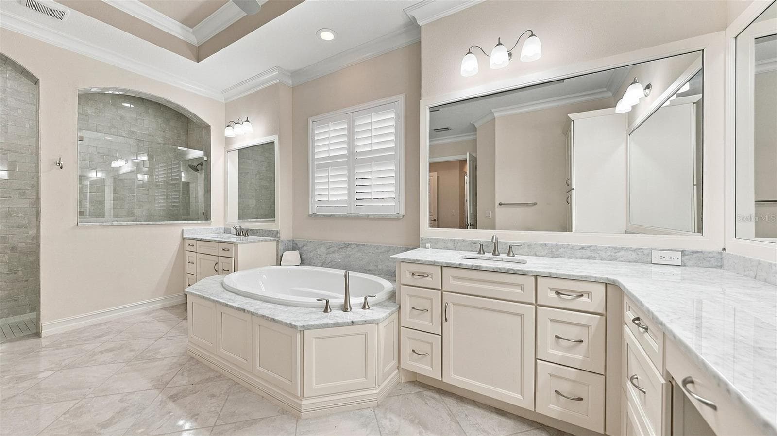 Single Family Residence at 141 SUGAR MILL DR, OSPREY, photo 32 of 100