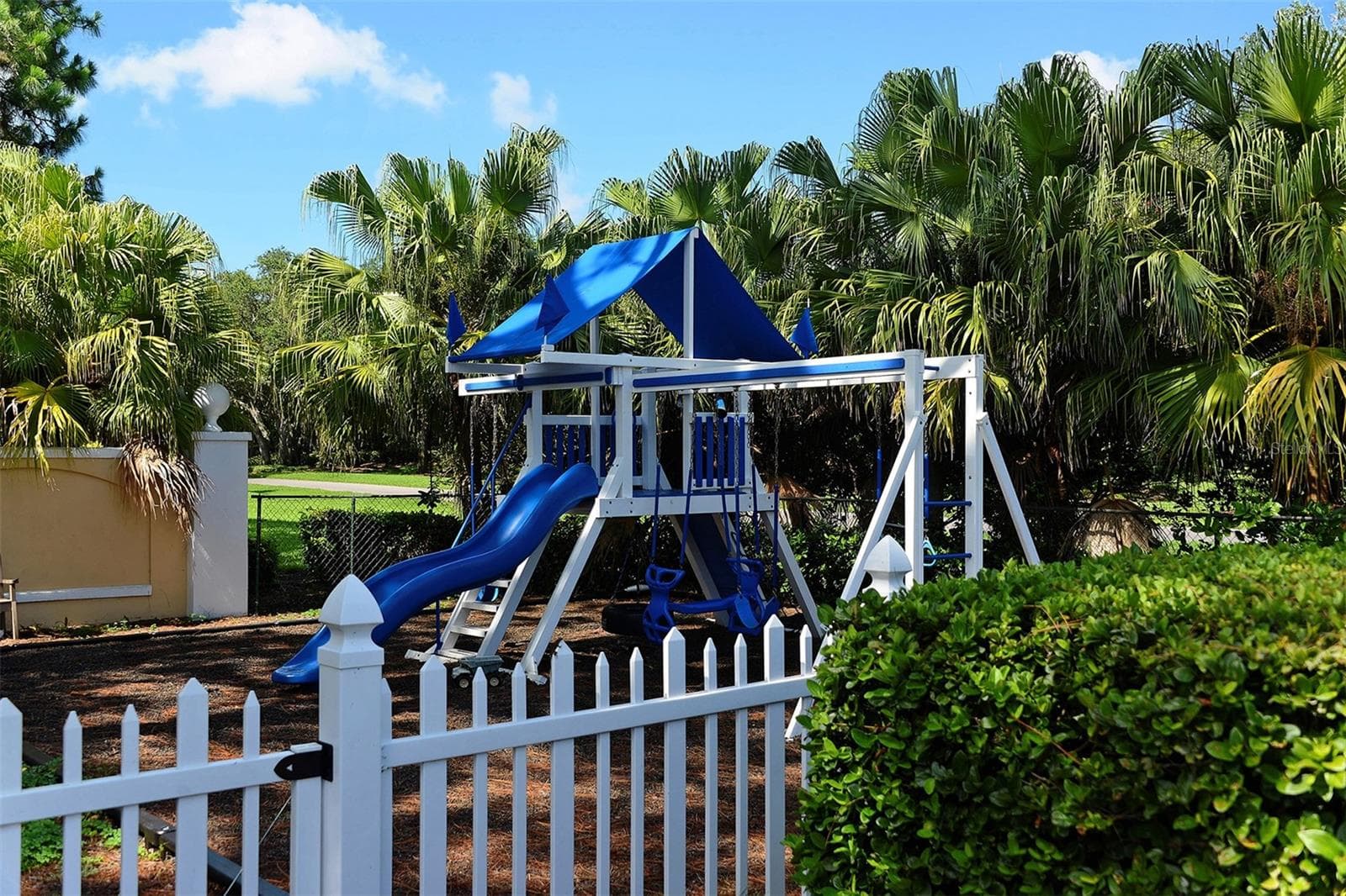 Single Family Residence at 141 SUGAR MILL DR, OSPREY, photo 97 of 100