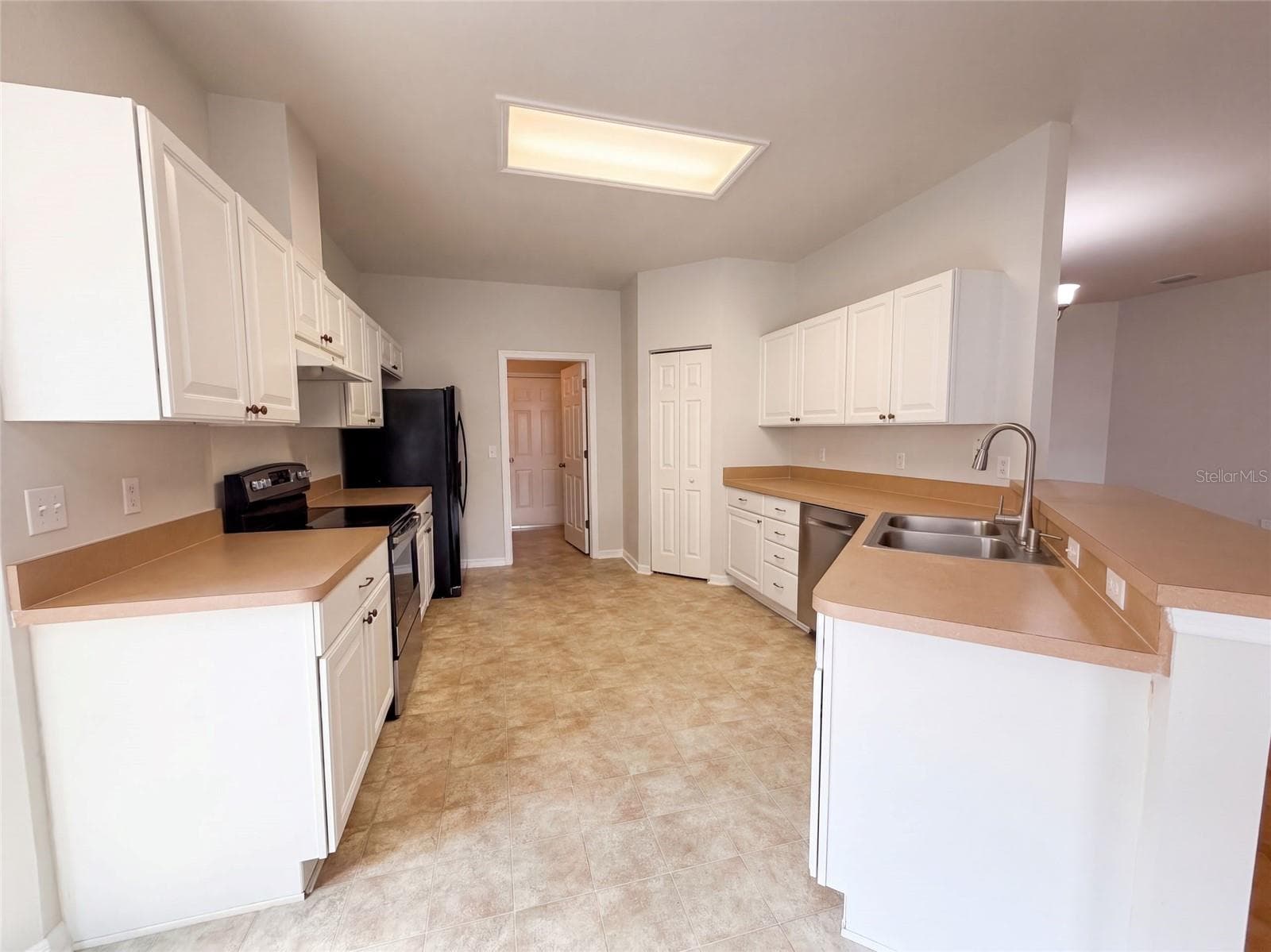 Single Family Residence at 7473 SW 84TH DR, GAINESVILLE, photo 2 of 32