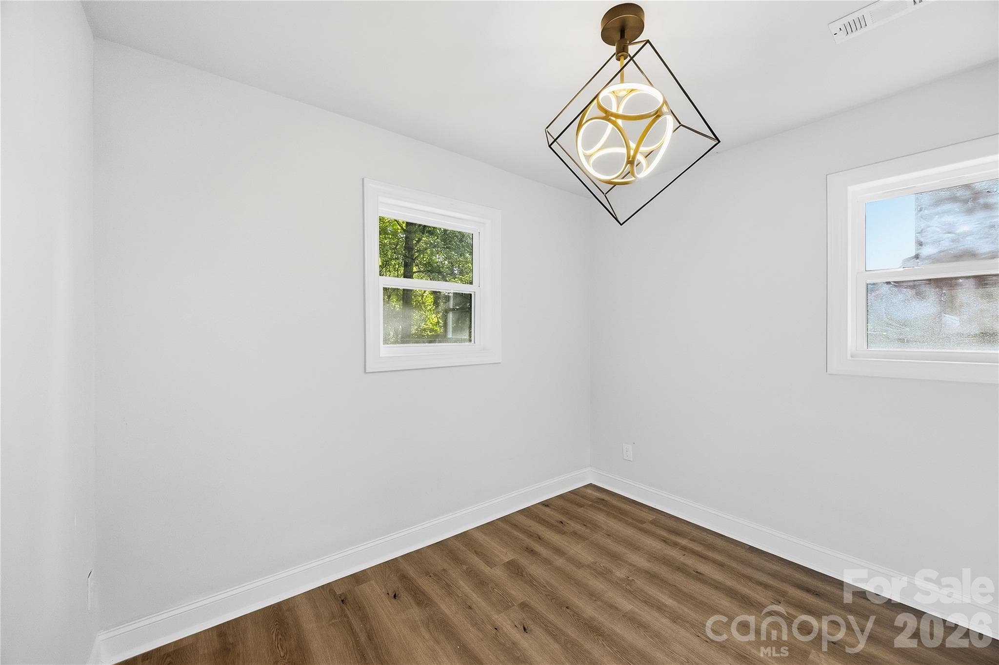 Single Family Residence at 1101 Opal Street, Charlotte, photo 8 of 27