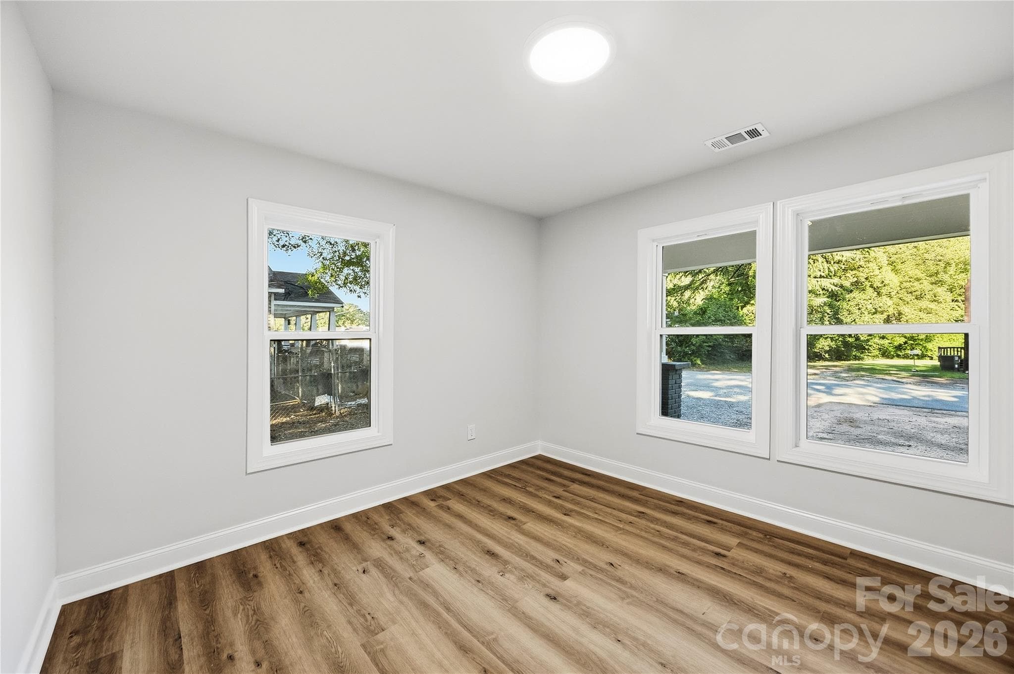 Single Family Residence at 1101 Opal Street, Charlotte, photo 15 of 27