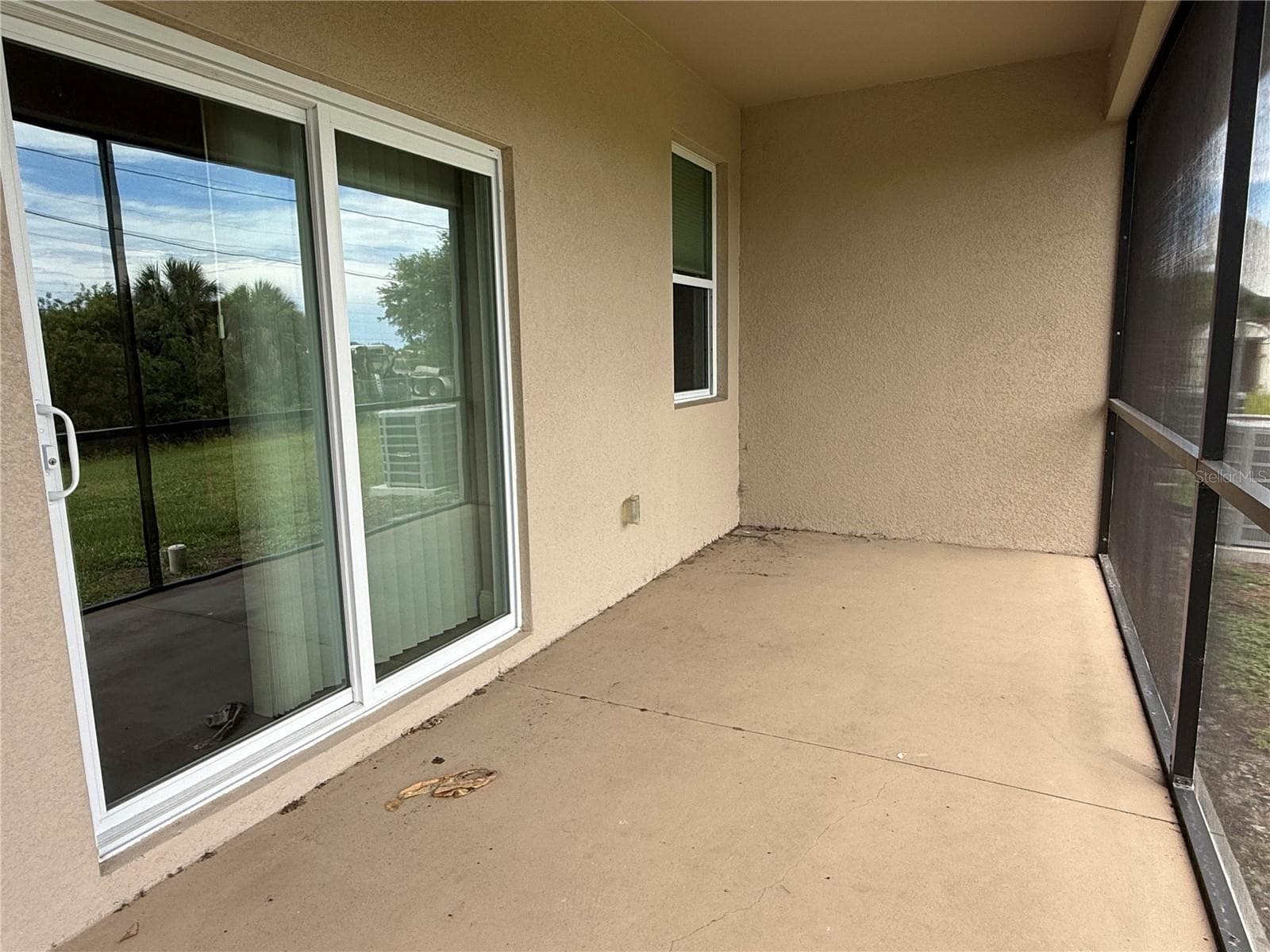 Half Duplex at 10371 KIDRON AVE, ENGLEWOOD, photo 14 of 14