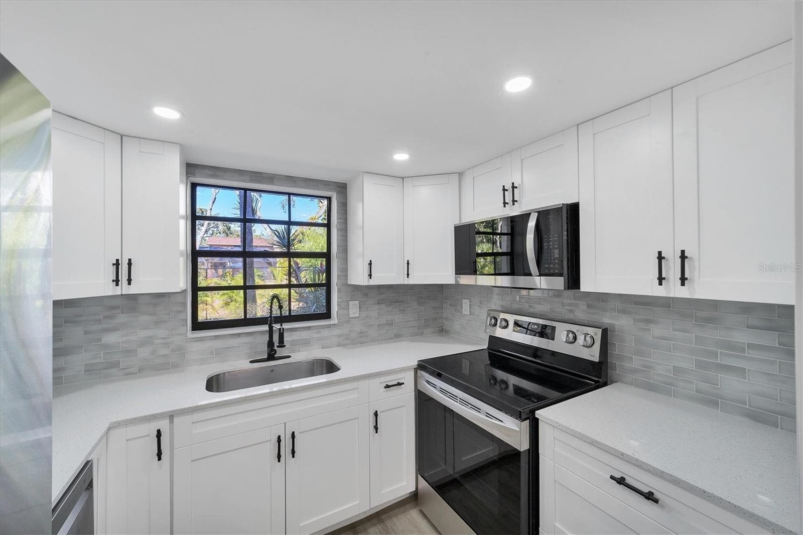 Condominium at 1730 MANASOTA BEACH RD #105, ENGLEWOOD, photo 10 of 42