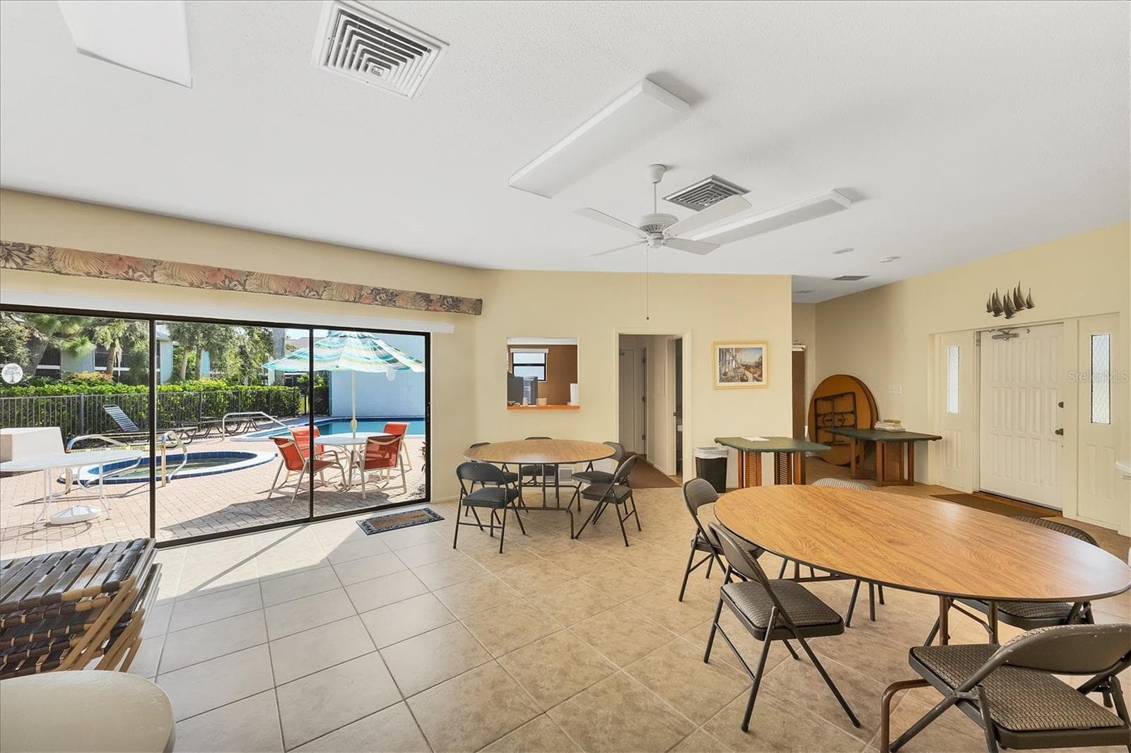 Condominium at 1730 MANASOTA BEACH RD #105, ENGLEWOOD, photo 38 of 42