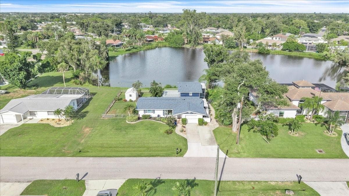 Single Family Residence at 2947 ARGYLE RD, VENICE, photo 58 of 62