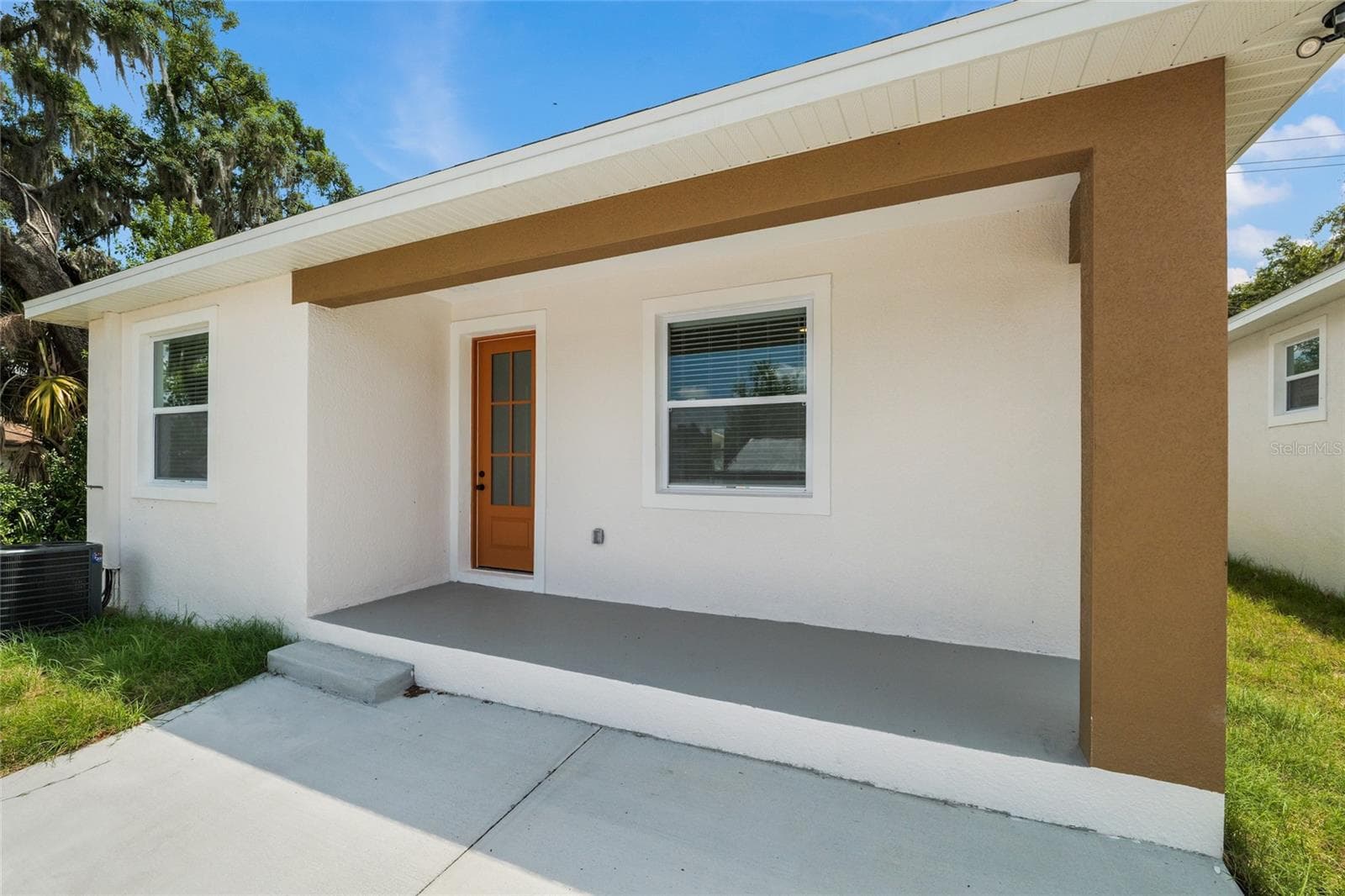 Single Family Residence at 639 W 9TH ST, LAKELAND, photo 23 of 25