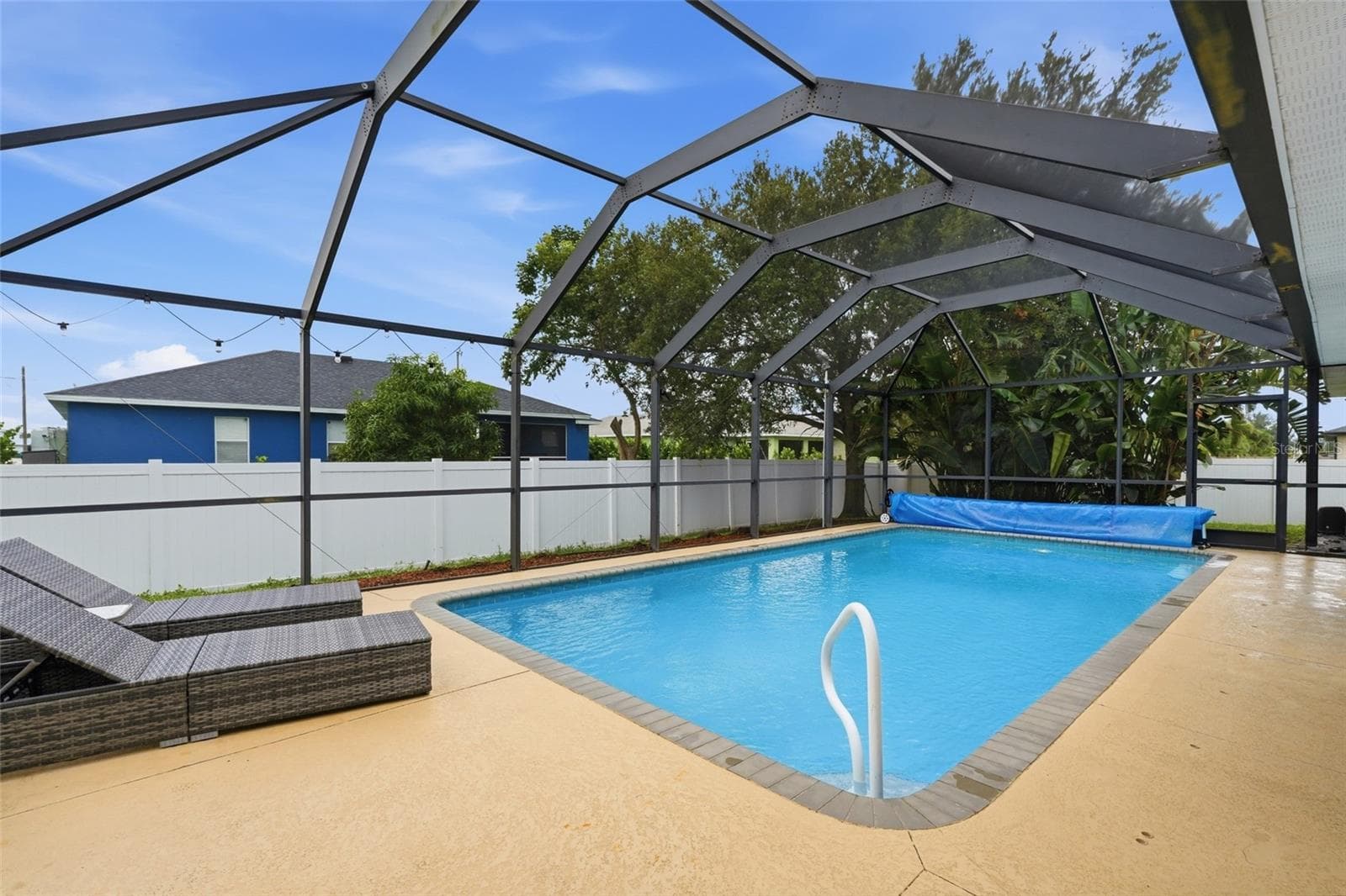 Single Family Residence at 413 NW 17TH PL, CAPE CORAL, photo 2 of 34