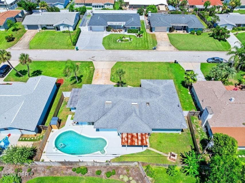 Single Family Residence at 190 ELLICOTT DR, ORMOND BEACH, photo 2 of 59