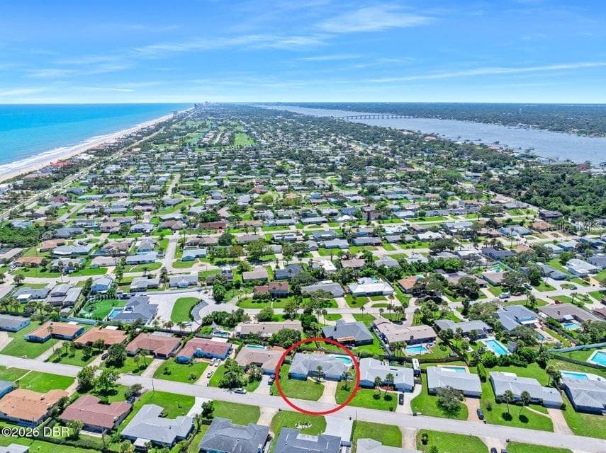 Single Family Residence at 190 ELLICOTT DR, ORMOND BEACH, photo 4 of 59