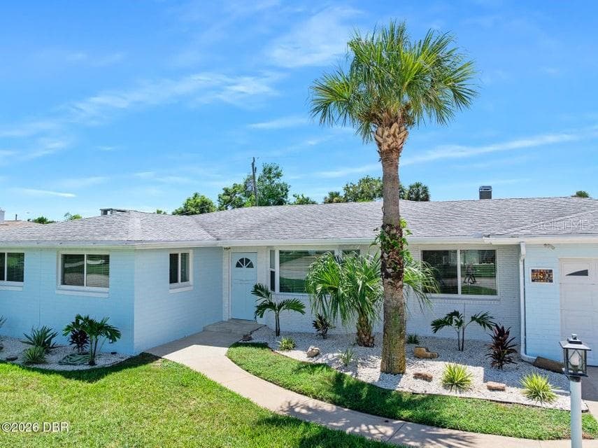 Single Family Residence at 190 ELLICOTT DR, ORMOND BEACH, photo 5 of 59