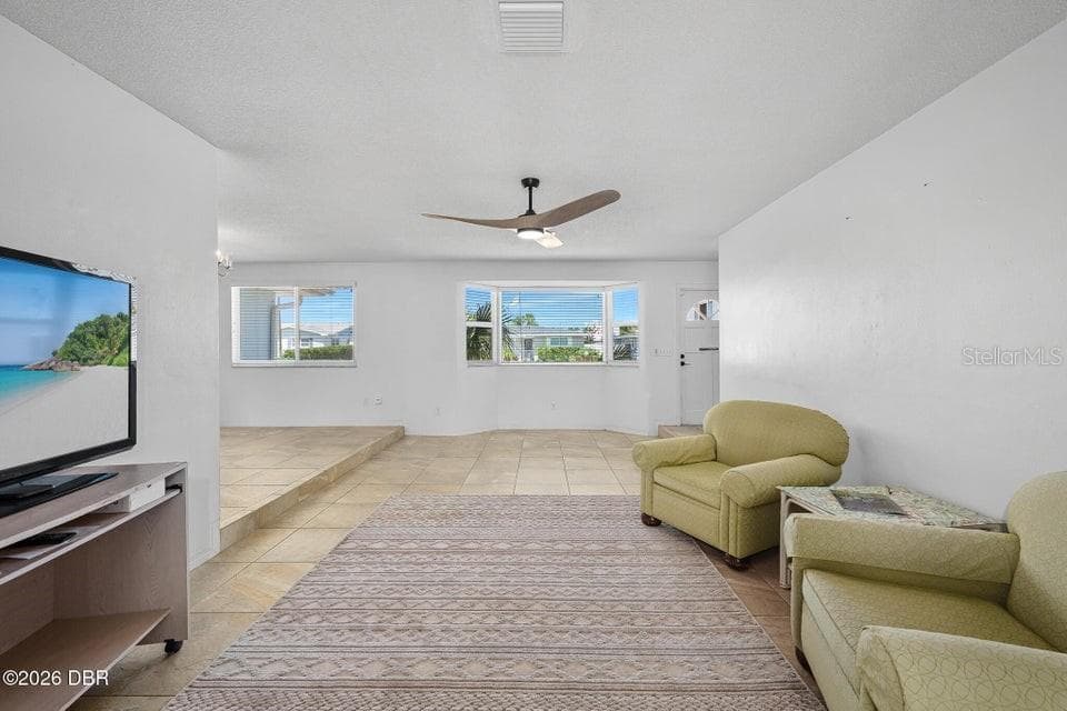 Single Family Residence at 190 ELLICOTT DR, ORMOND BEACH, photo 10 of 59
