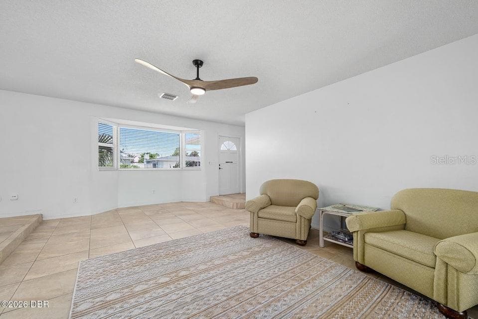 Single Family Residence at 190 ELLICOTT DR, ORMOND BEACH, photo 11 of 59