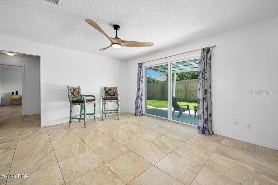 Single Family Residence at 190 ELLICOTT DR, ORMOND BEACH, photo 14 of 59