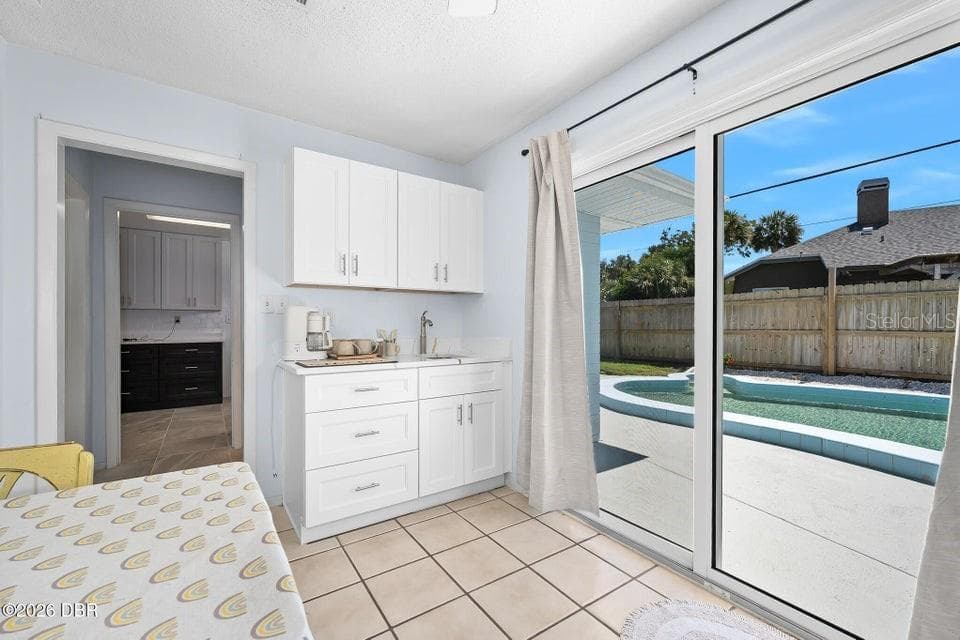 Single Family Residence at 190 ELLICOTT DR, ORMOND BEACH, photo 22 of 59