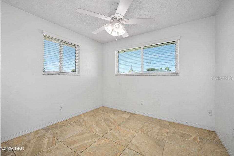 Single Family Residence at 190 ELLICOTT DR, ORMOND BEACH, photo 33 of 59