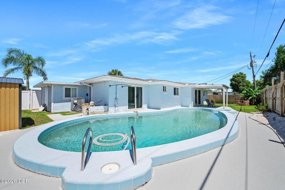 Single Family Residence at 190 ELLICOTT DR, ORMOND BEACH, photo 40 of 59