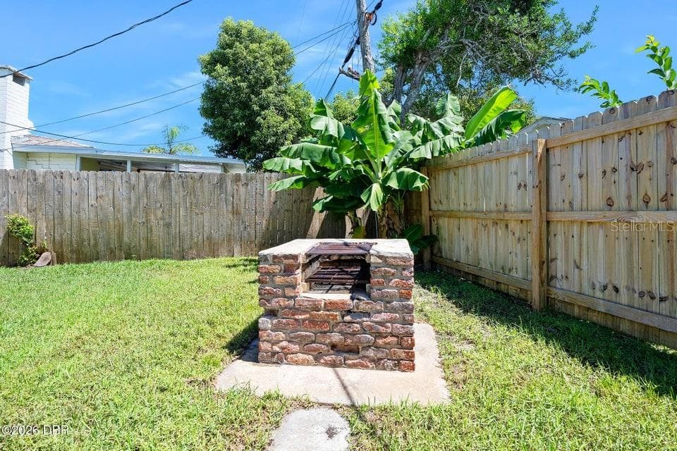 Single Family Residence at 190 ELLICOTT DR, ORMOND BEACH, photo 47 of 59