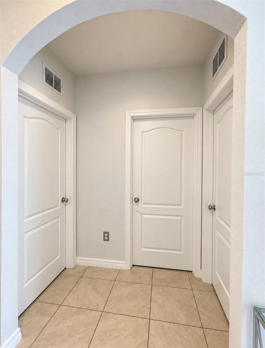 Single Family Residence at 664 TORTUGAS ST, HAINES CITY, photo 7 of 22