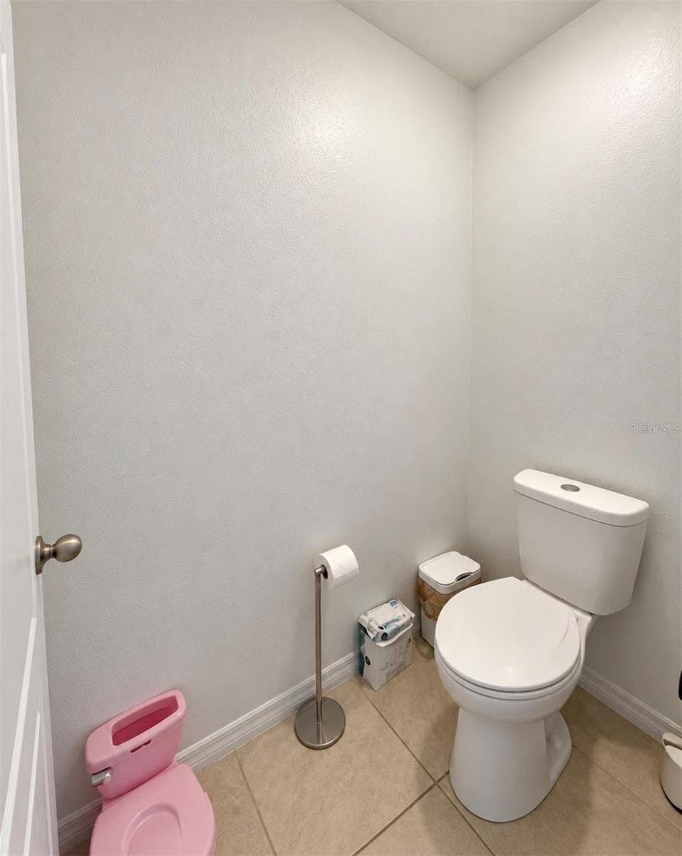 Single Family Residence at 664 TORTUGAS ST, HAINES CITY, photo 16 of 22