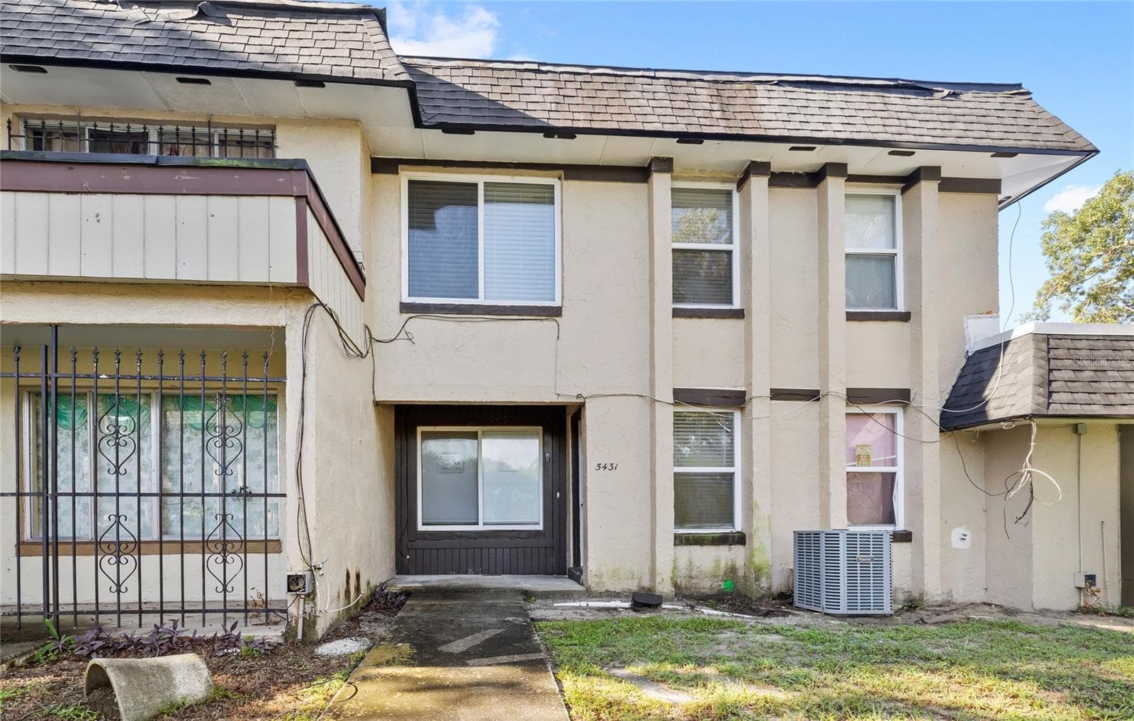 5431 BROOKSWOOD WAY #805