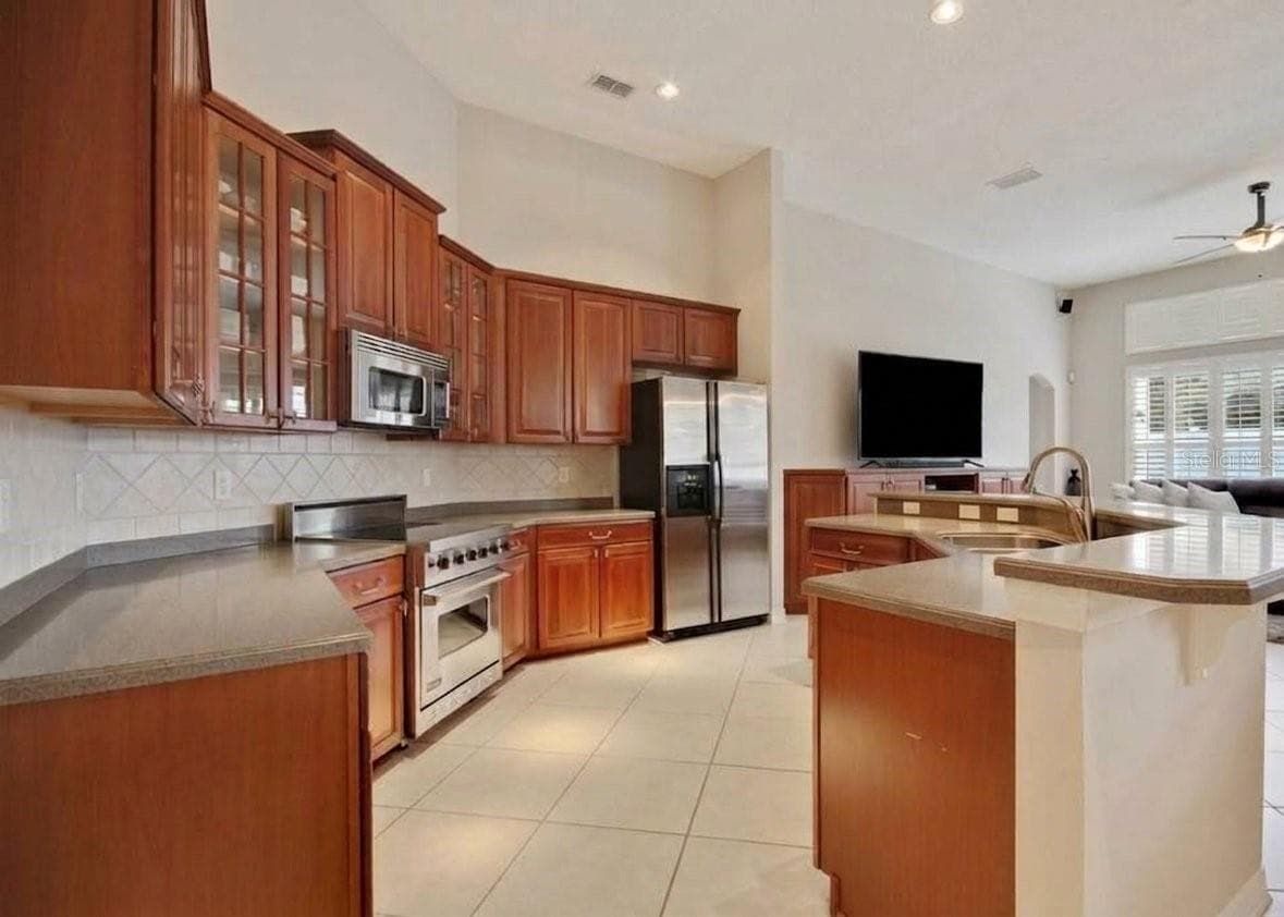 Single Family Residence at 8552 KESWICK POINTE DR, ORLANDO, photo 13 of 58