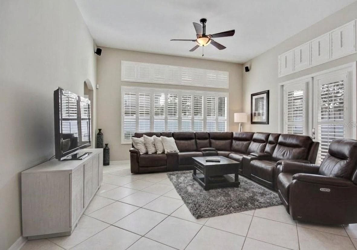 Single Family Residence at 8552 KESWICK POINTE DR, ORLANDO, photo 17 of 58