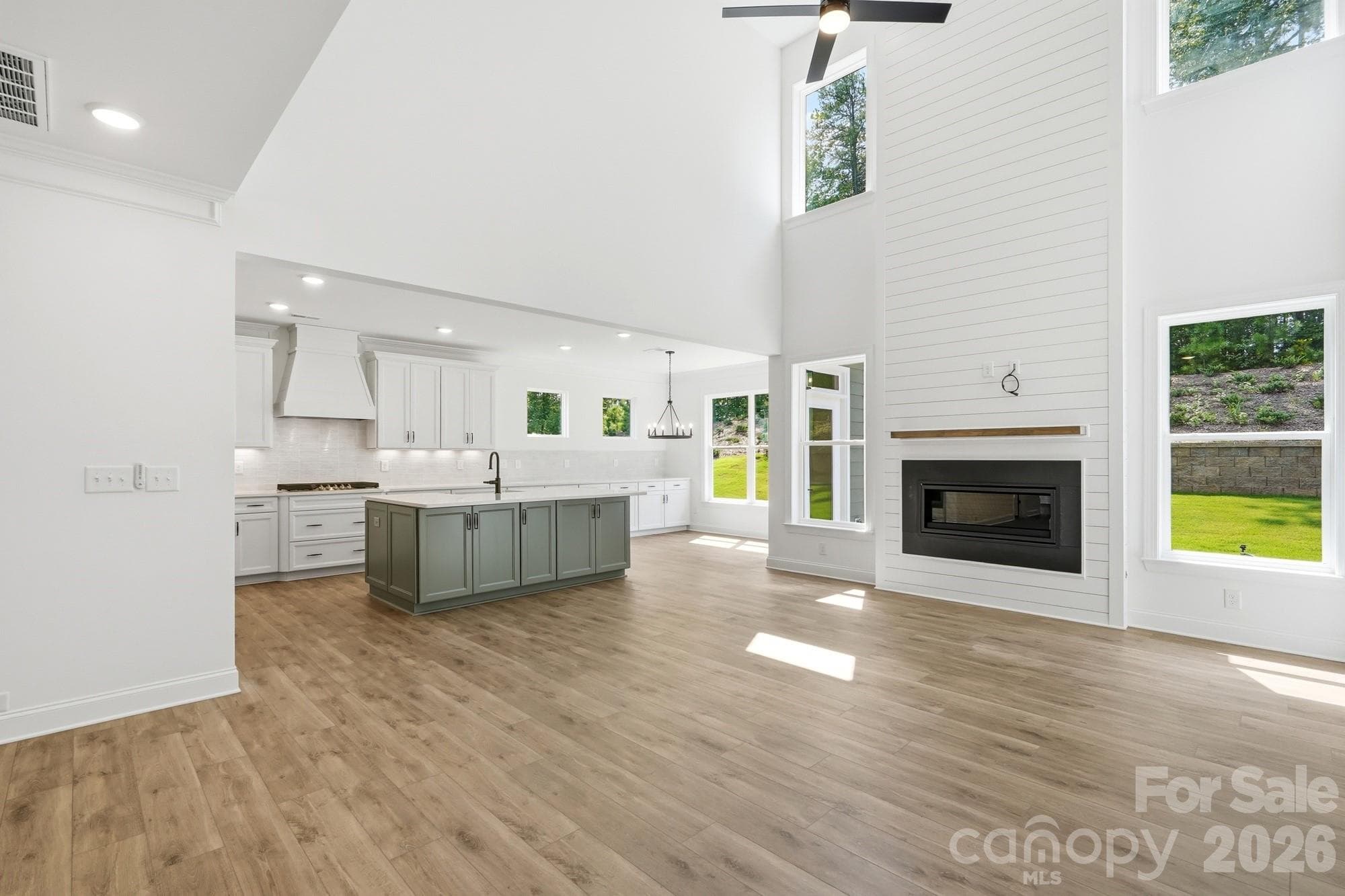 Single Family Residence at 5068 McLaughlin Loop, Waxhaw, photo 9 of 48